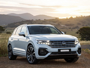 Аккумуляторы для Volkswagen Touareg D2 2018-2024