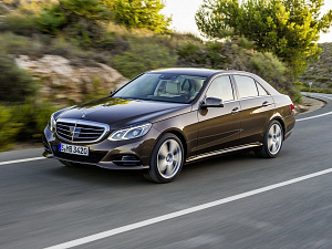 Аккумуляторы для Mercedes E-Klasse W212 Sedan 2013-2016