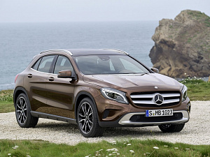 Аккумуляторы для Mercedes GLA-Klasse X156 2014-2019