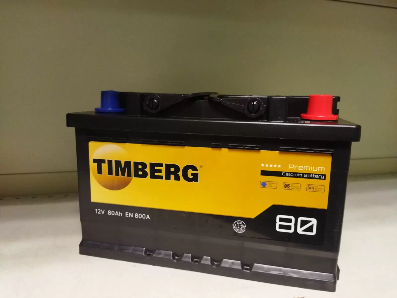 Аккумулятор автомобильный Timberg PREMIUM TP800 6СТ-80VL обр.